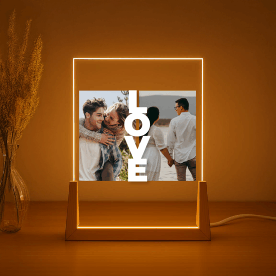 מתנה מעוצבת אישית עם תמונה – מנורה רומנטית בצורת Love CUSTOMILY MSC040